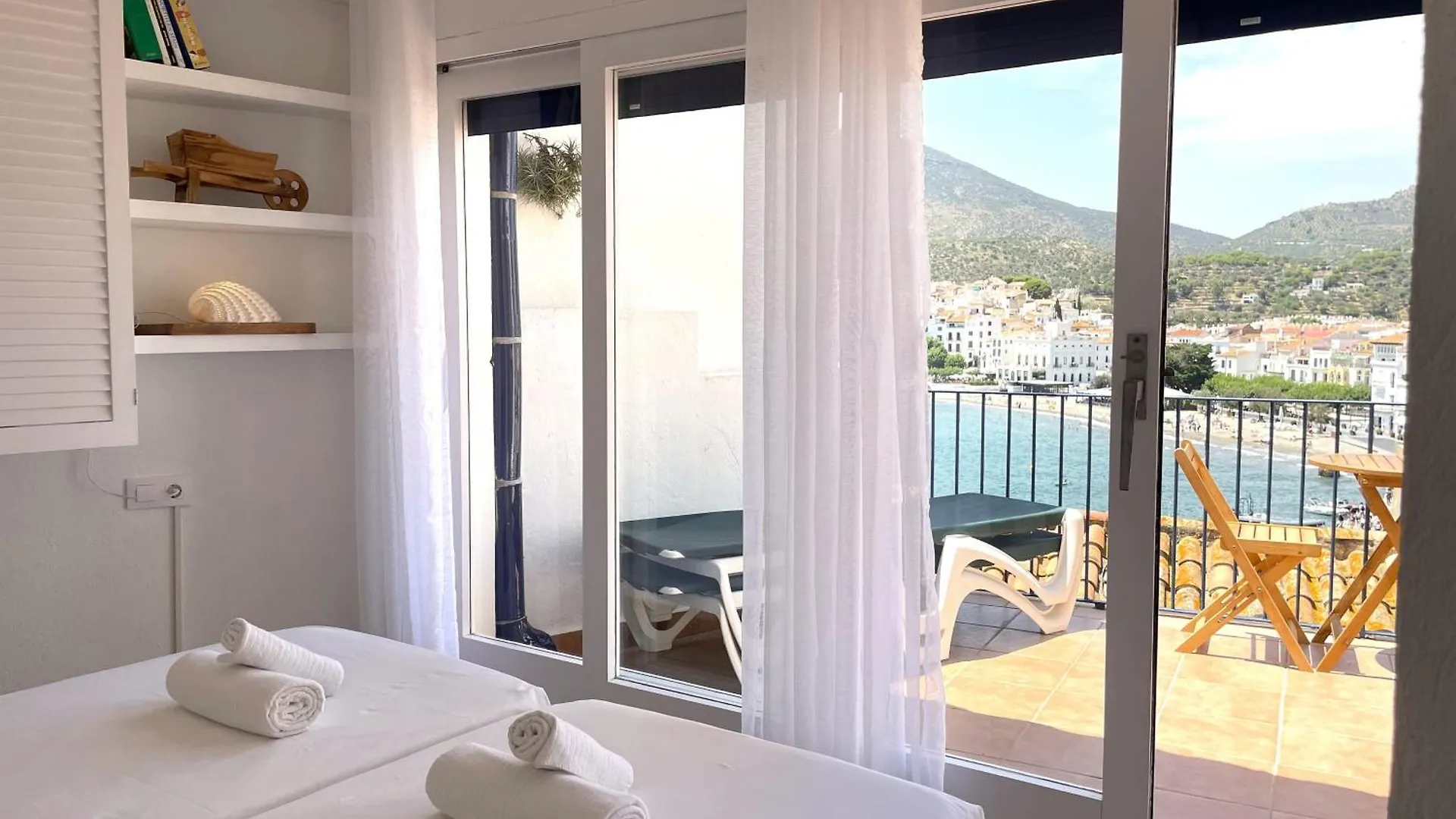 Des Puig - Apartment With Sea Views Cadaqués